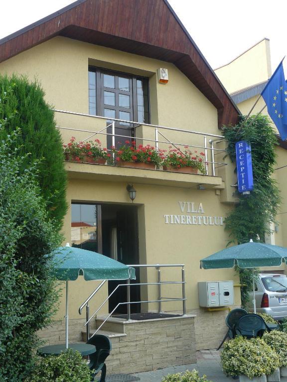 Hotel Vila Tineretului Satu Mare Exterior foto